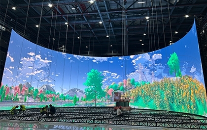 The largest film level intelligent virtual studio in China